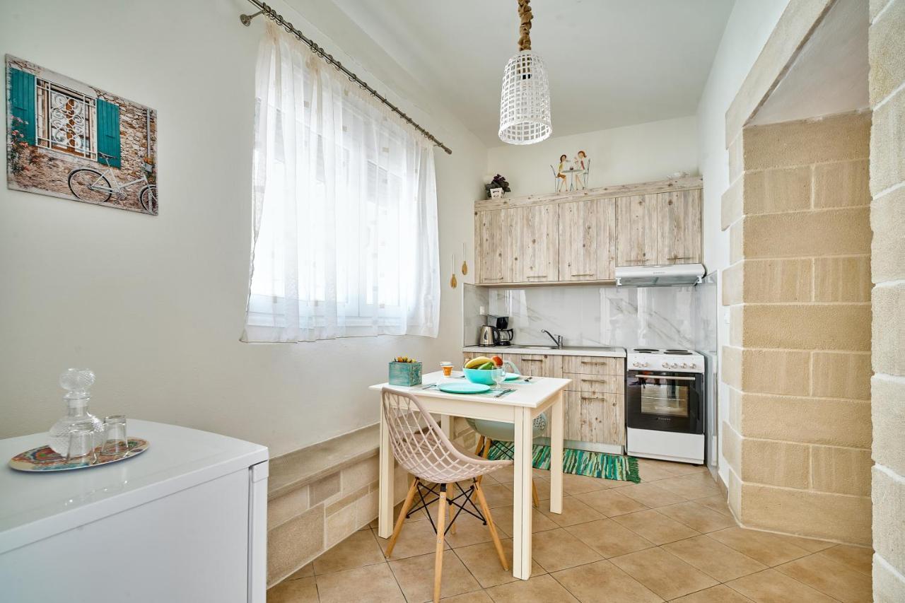 Semeli Apartment Kíssamos Eksteriør bilde